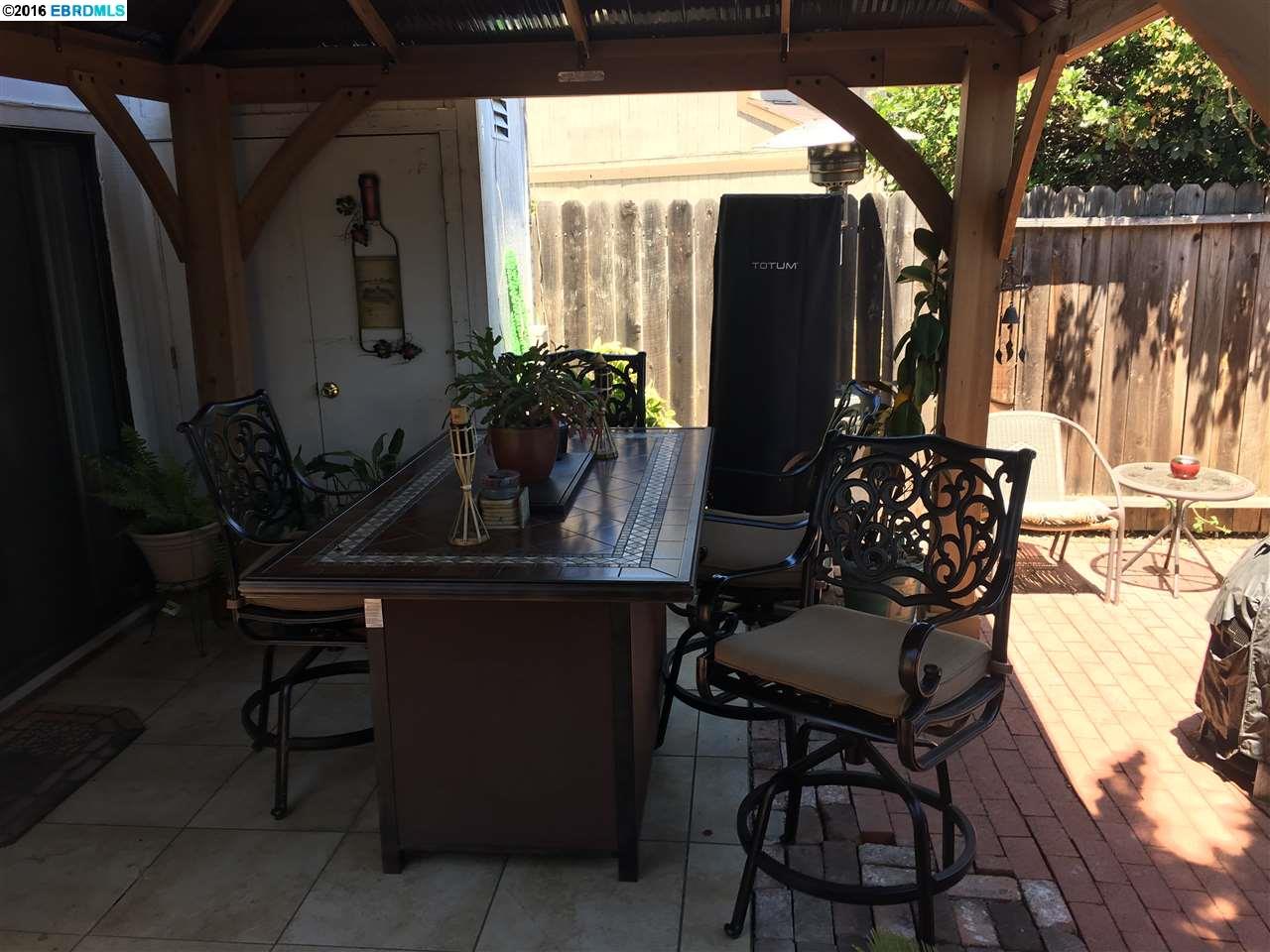1924 Manor Place, FAIRFIELD, California 94533, ,Comm Ri Multi-units 5+,For Sale,Manor Place,40744122