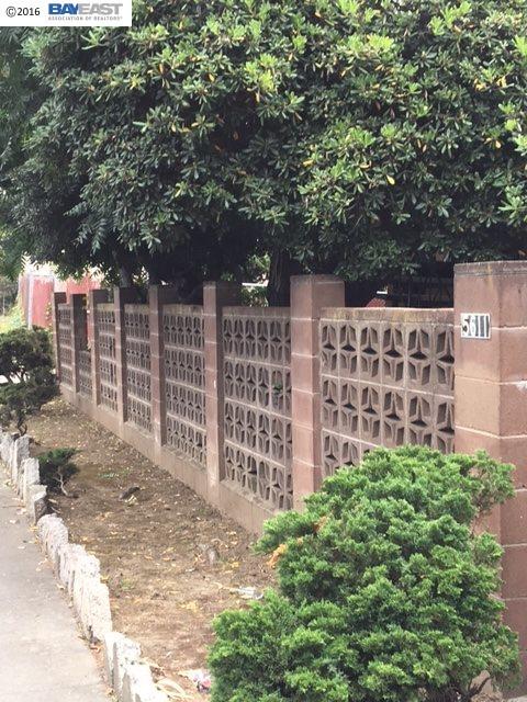 5611 Bancroft Ave, OAKLAND, California 94605, ,Comm Ri Multi-units 5+,For Sale,Bancroft Ave,40744836