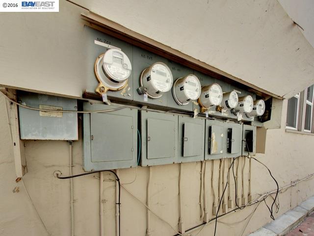 3809 Penniman Ave., OAKLAND, California 94619, ,Comm Ri Multi-units 5+,For Sale,Penniman Ave.,40748557