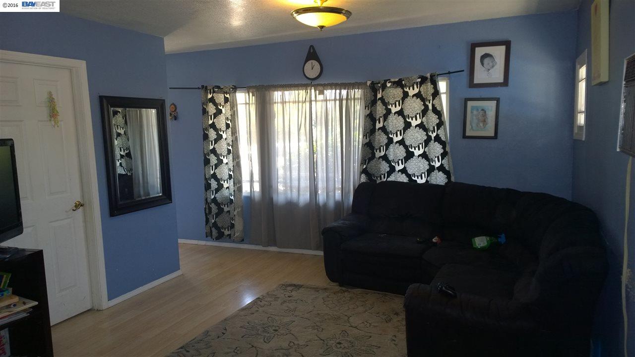 326 MacArthur Blvd, SAN LEANDRO, California 94577, ,Comm Ri Multi-units 5+,For Sale,MacArthur Blvd,40749793