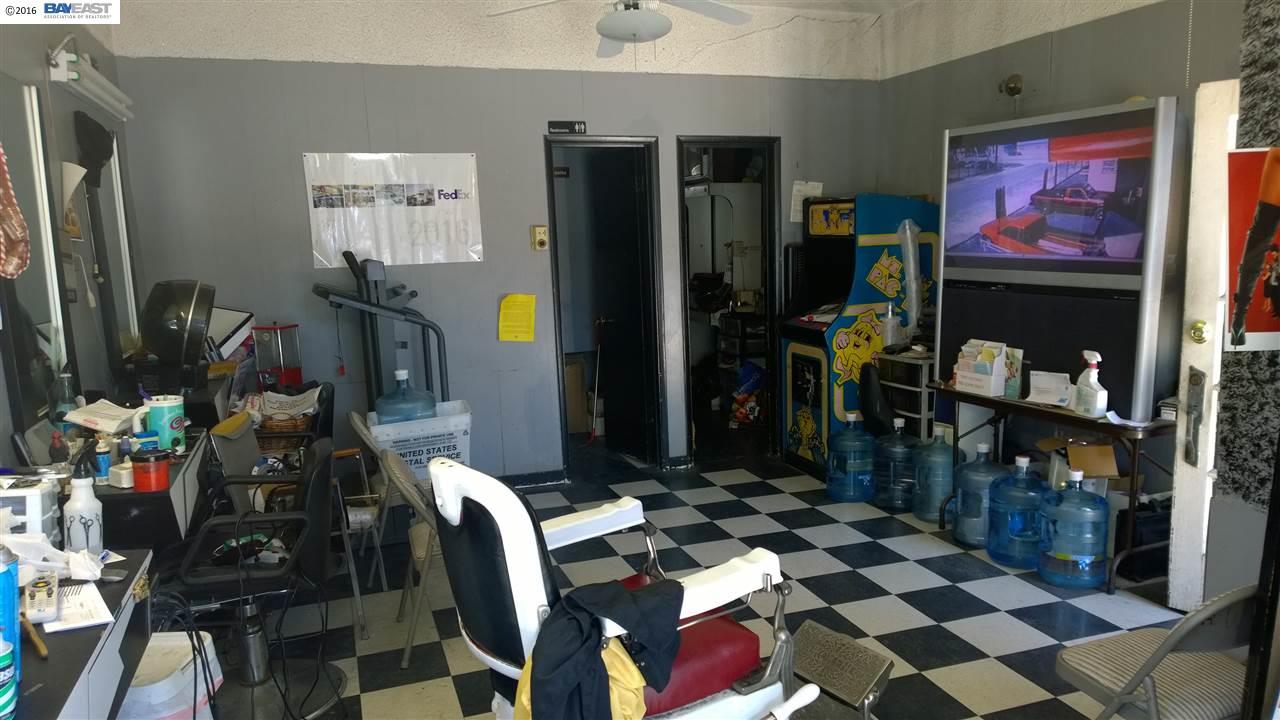 326 MacArthur Blvd, SAN LEANDRO, California 94577, ,Comm Ri Multi-units 5+,For Sale,MacArthur Blvd,40749793