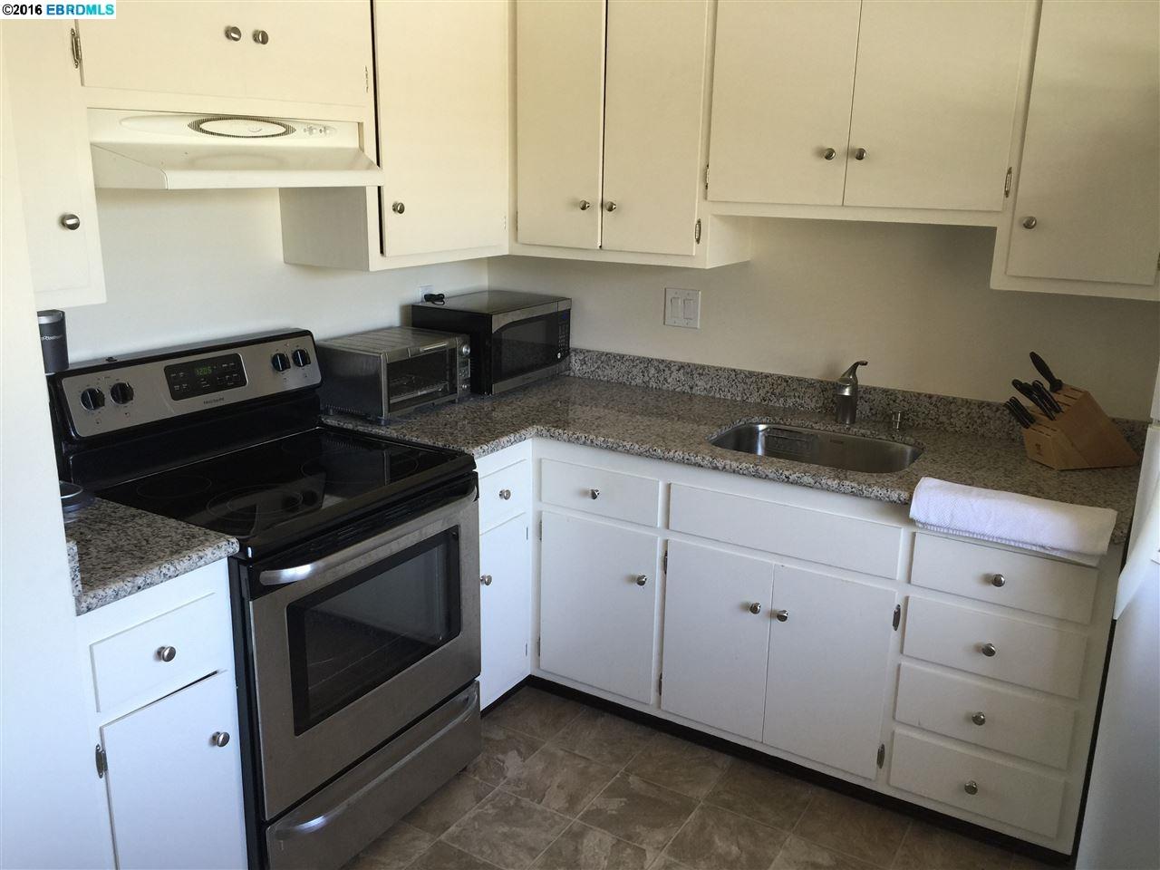 6052 Chabot Road, OAKLAND, California 94618, ,Comm Ri Multi-units 5+,For Sale,Chabot Road,40749813
