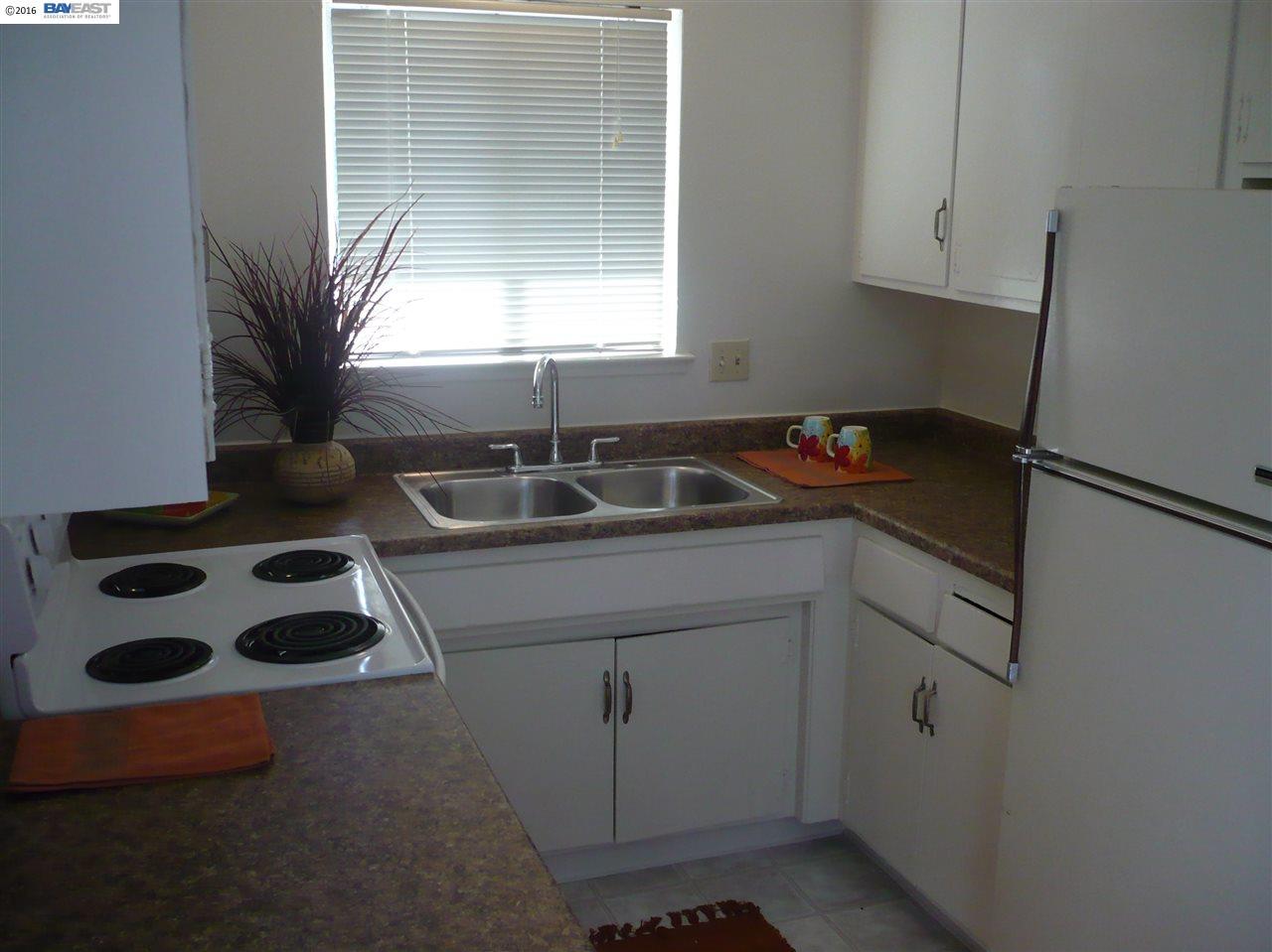 1002 Ravenscourt Ave, CAMPBELL, California 95008, ,Comm Ri Multi-units 5+,For Sale,Ravenscourt Ave,40749904