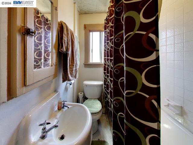 5801 Eastlawn Street, OAKLAND, California 94621, ,Comm Ri Multi-units 5+,For Sale,Eastlawn Street,40751642