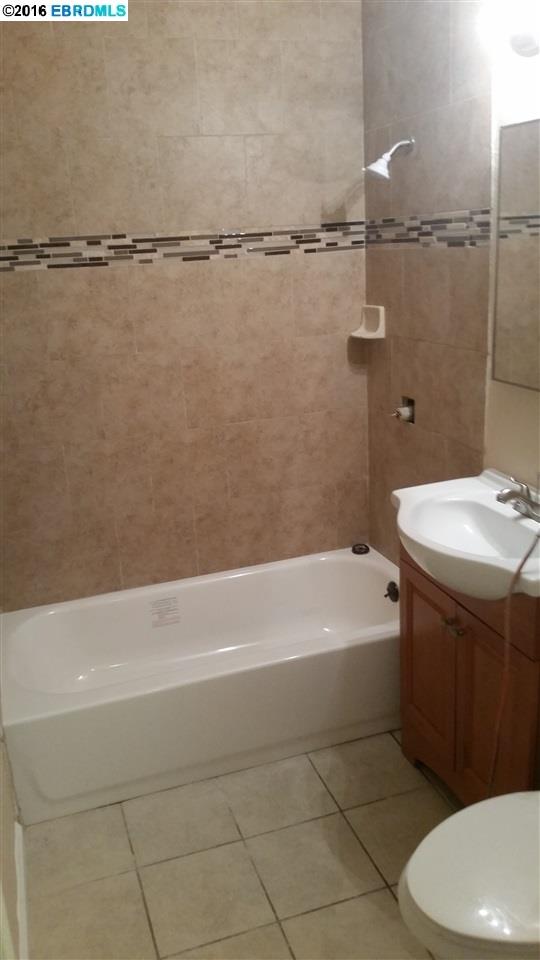 4819 Clayton Rd, CONCORD, California 94521, ,Comm Ri Multi-units 5+,For Sale,Clayton Rd,40751850
