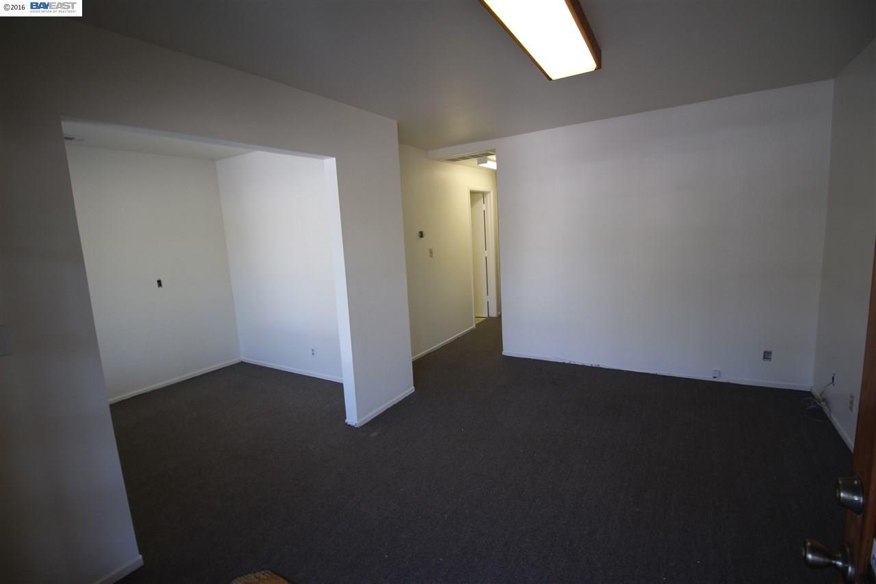 15845 Channel St, SAN LORENZO, California 94580, ,Comm Industrial For Lease,For Rent,Channel St,40941699