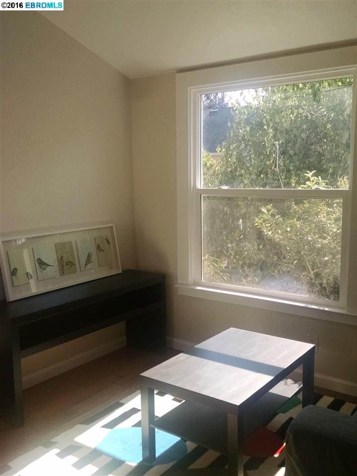 2147 Russell, BERKELEY, California 94705, ,Comm Ri Multi-units 5+,For Sale,Russell,40753589
