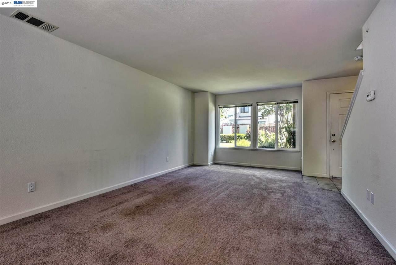 2854 Grove Way, CASTRO VALLEY, California 94556, ,Comm Ri Multi-units 5+,For Sale,Grove Way,40754006