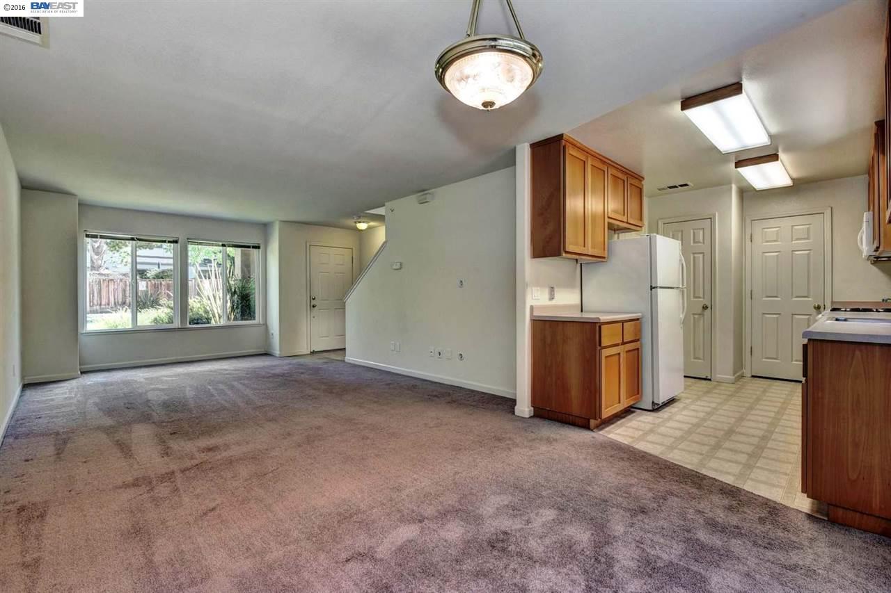 2854 Grove Way, CASTRO VALLEY, California 94556, ,Comm Ri Multi-units 5+,For Sale,Grove Way,40754006
