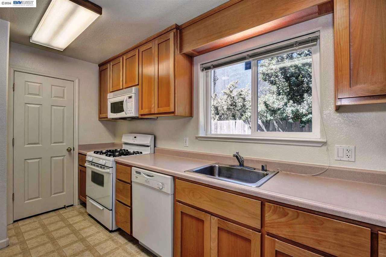 2854 Grove Way, CASTRO VALLEY, California 94556, ,Comm Ri Multi-units 5+,For Sale,Grove Way,40754006