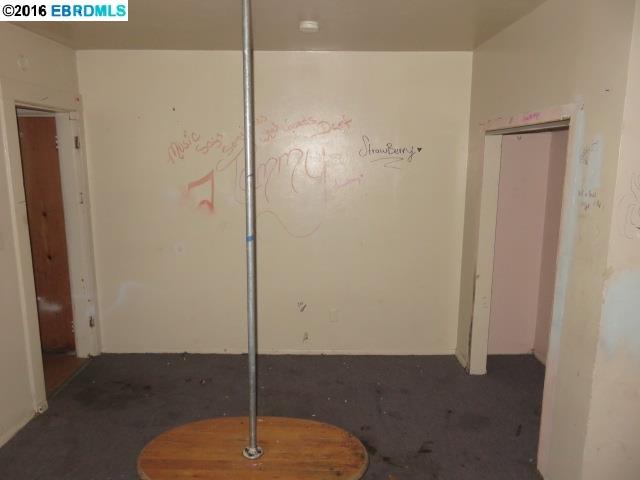 1917 Foothill, OAKLAND, California 94606, ,Comm Ri Multi-units 5+,For Sale,Foothill,40755846