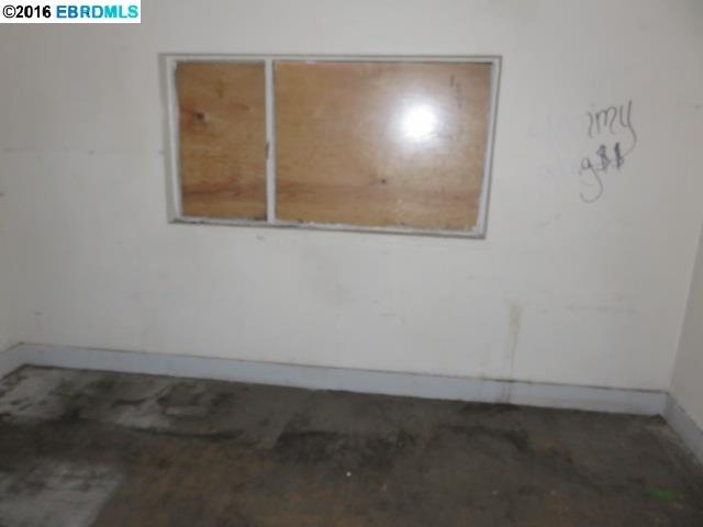 1917 Foothill, OAKLAND, California 94606, ,Comm Ri Multi-units 5+,For Sale,Foothill,40755846