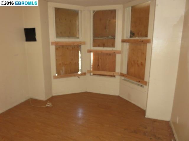 1917 Foothill, OAKLAND, California 94606, ,Comm Ri Multi-units 5+,For Sale,Foothill,40755846