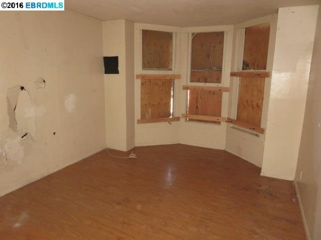 1917 Foothill, OAKLAND, California 94606, ,Comm Ri Multi-units 5+,For Sale,Foothill,40755846