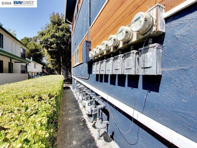 2425 Humboldt Ave., OAKLAND, California 94601, ,Comm Ri Multi-units 5+,For Sale,Humboldt Ave.,40756100