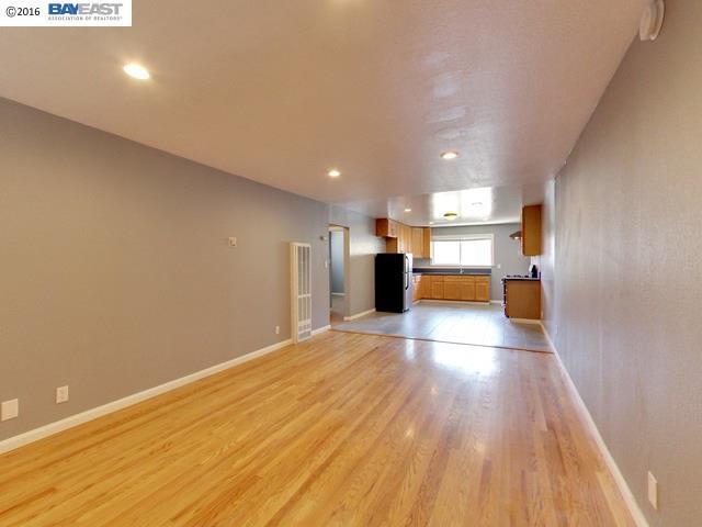 2425 Humboldt Ave., OAKLAND, California 94601, ,Comm Ri Multi-units 5+,For Sale,Humboldt Ave.,40756100