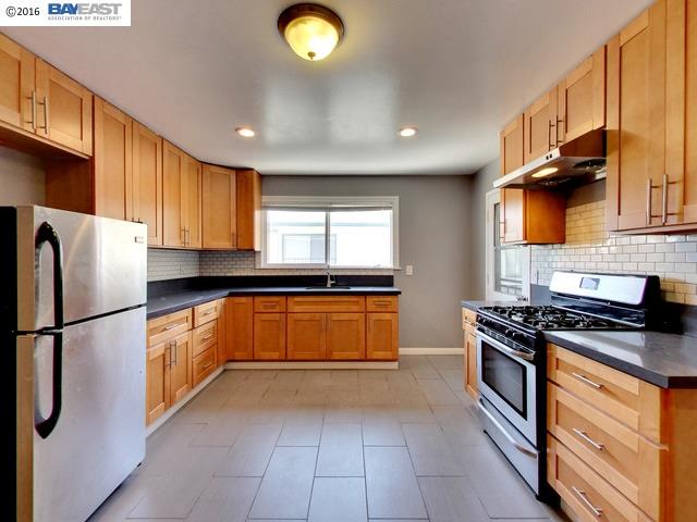 2425 Humboldt Ave., OAKLAND, California 94601, ,Comm Ri Multi-units 5+,For Sale,Humboldt Ave.,40756100