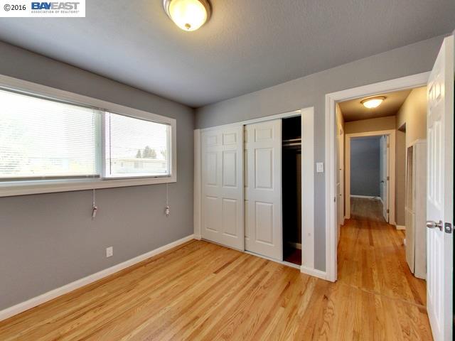 2425 Humboldt Ave., OAKLAND, California 94601, ,Comm Ri Multi-units 5+,For Sale,Humboldt Ave.,40756100