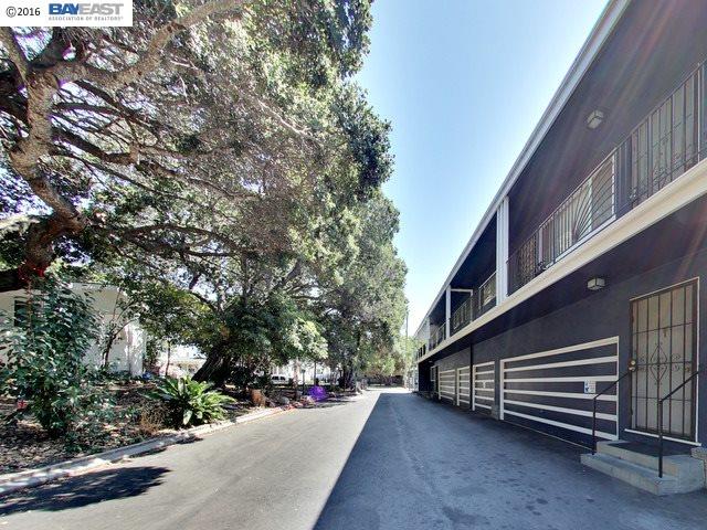 2425 Humboldt Ave., OAKLAND, California 94601, ,Comm Ri Multi-units 5+,For Sale,Humboldt Ave.,40756100