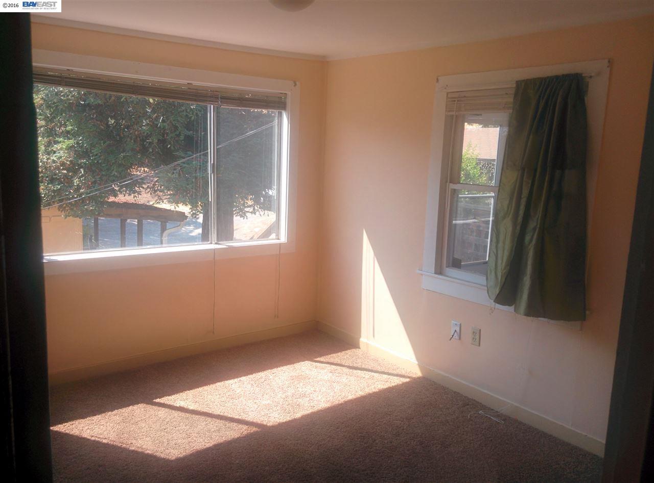 116 CLIPPER LN, MARTINEZ, California 94553, ,Comm Ri Multi-units 5+,For Sale,CLIPPER LN,40756581