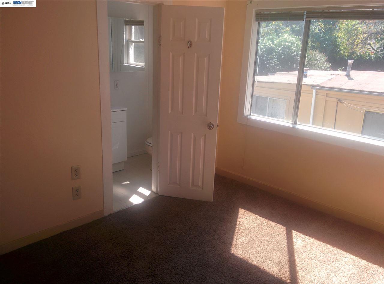 116 CLIPPER LN, MARTINEZ, California 94553, ,Comm Ri Multi-units 5+,For Sale,CLIPPER LN,40756581