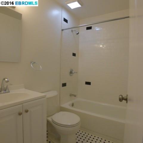 2743 Nicol Avenue, OAKLAND, California 94602, ,Comm Ri Multi-units 5+,For Sale,Nicol Avenue,40757925