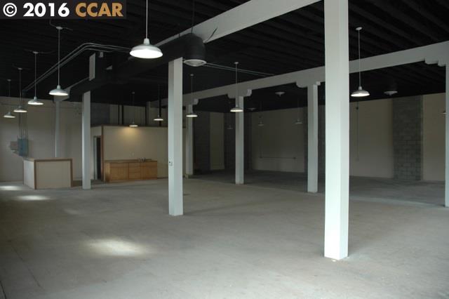 190 4TH ST, PITTSBURG, California 94565, ,Comm Industrial For Lease,For Rent,4TH ST,40941744
