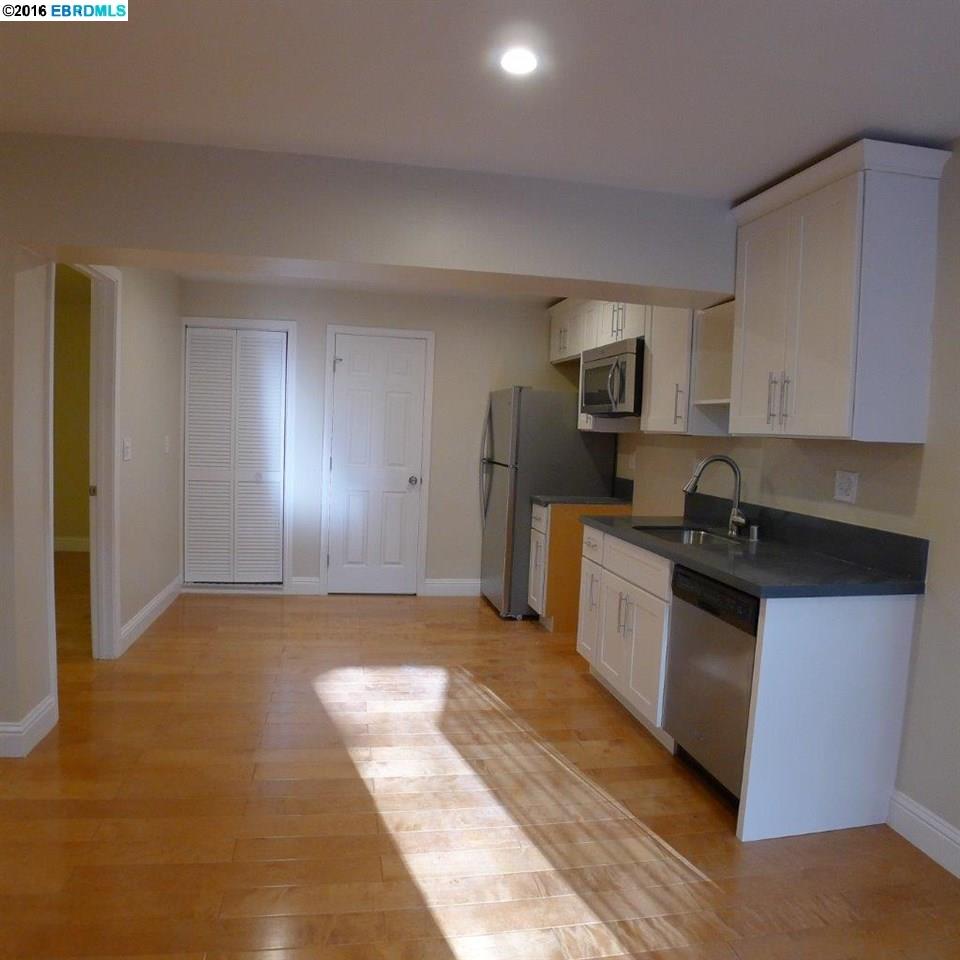 3035 Lynde Street, OAKLAND, California 94601, ,Comm Ri Multi-units 5+,For Sale,Lynde Street,40758386