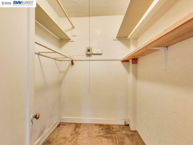 2697 Havenscourt Blvd., OAKLAND, California 94605, ,Comm Ri Multi-units 5+,For Sale,Havenscourt Blvd.,40759129