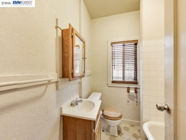 2697 Havenscourt Blvd., OAKLAND, California 94605, ,Comm Ri Multi-units 5+,For Sale,Havenscourt Blvd.,40759129