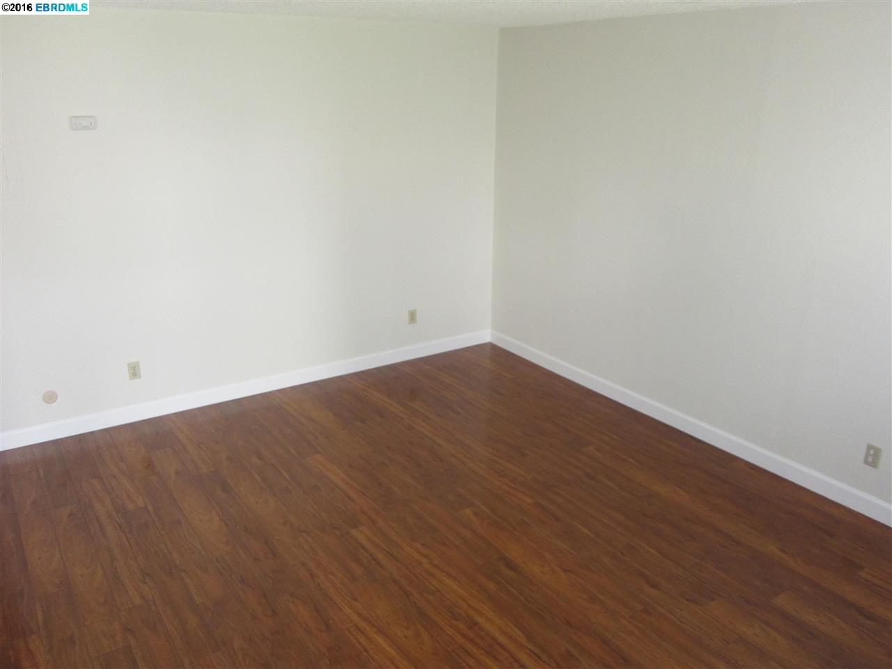 1625 PRINCE ST, BERKELEY, California 94703-2311, ,Comm Ri Multi-units 5+,For Sale,PRINCE ST,40763967