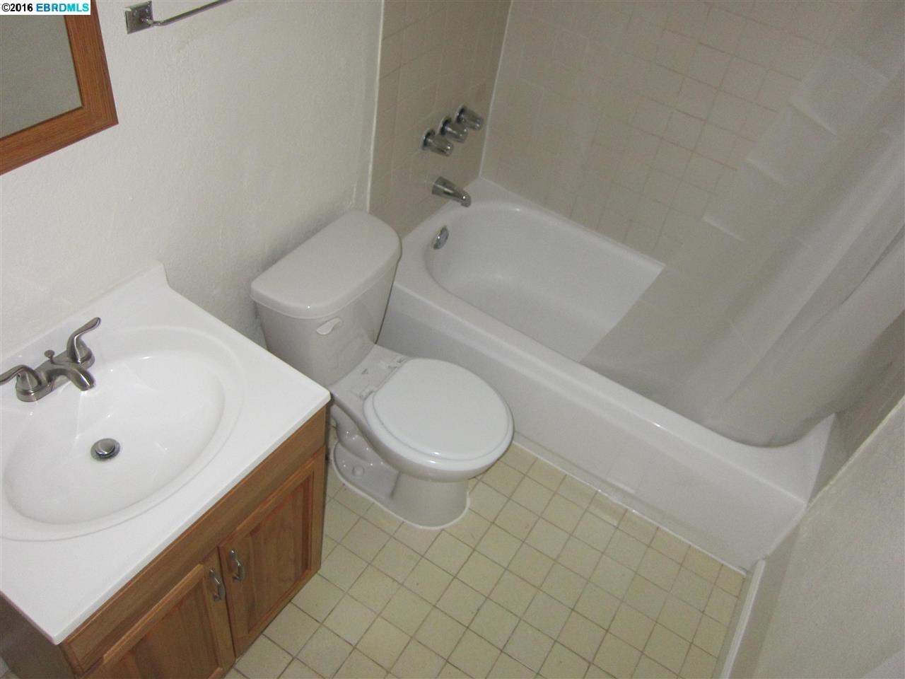 1625 PRINCE ST, BERKELEY, California 94703-2311, ,Comm Ri Multi-units 5+,For Sale,PRINCE ST,40763967