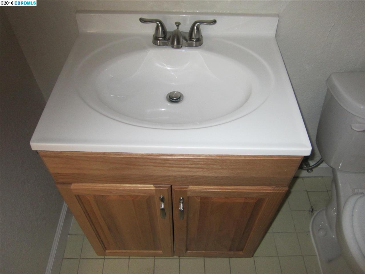 1625 PRINCE ST, BERKELEY, California 94703-2311, ,Comm Ri Multi-units 5+,For Sale,PRINCE ST,40763967