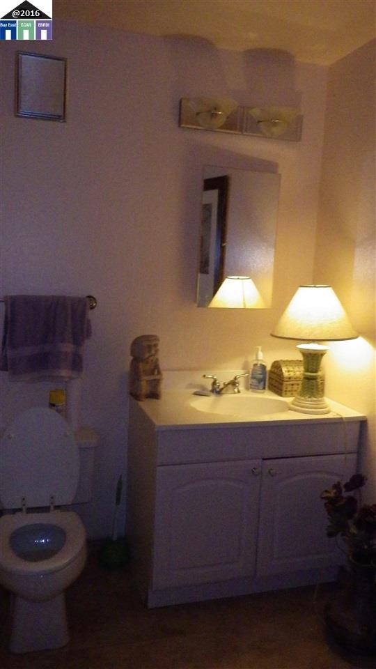 911 Amphlett, SAN MATEO COUNTY, California 94401, ,Comm Ri Multi-units 5+,For Sale,Amphlett,40764668