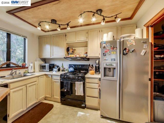 1523 Verdi St, ALAMEDA, California 94501, ,Comm Ri Multi-units 5+,For Sale,Verdi St,40764697