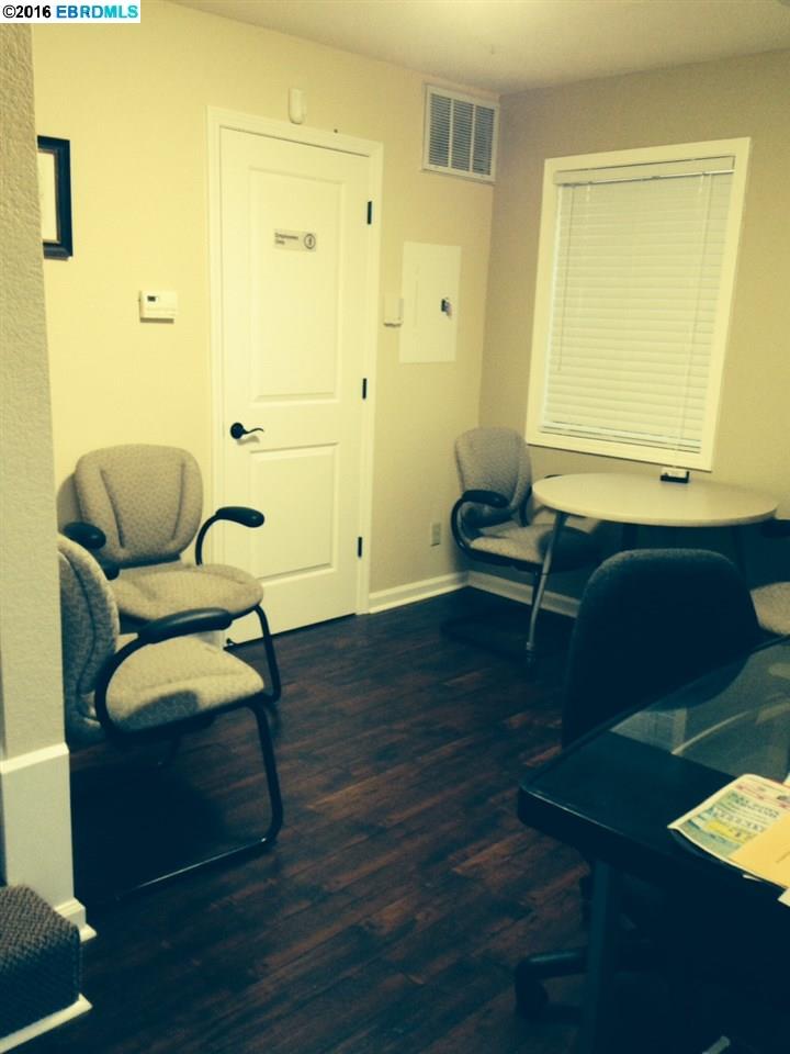 2810 Lone Tree Way, ANTIOCH, California 94509, ,Comm Industrial For Lease,For Rent,Lone Tree Way,40941864