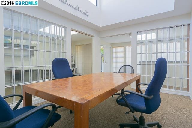 5767 Broadway, OAKLAND, California 94618, ,Comm Industrial For Lease,For Rent,Broadway,40941879