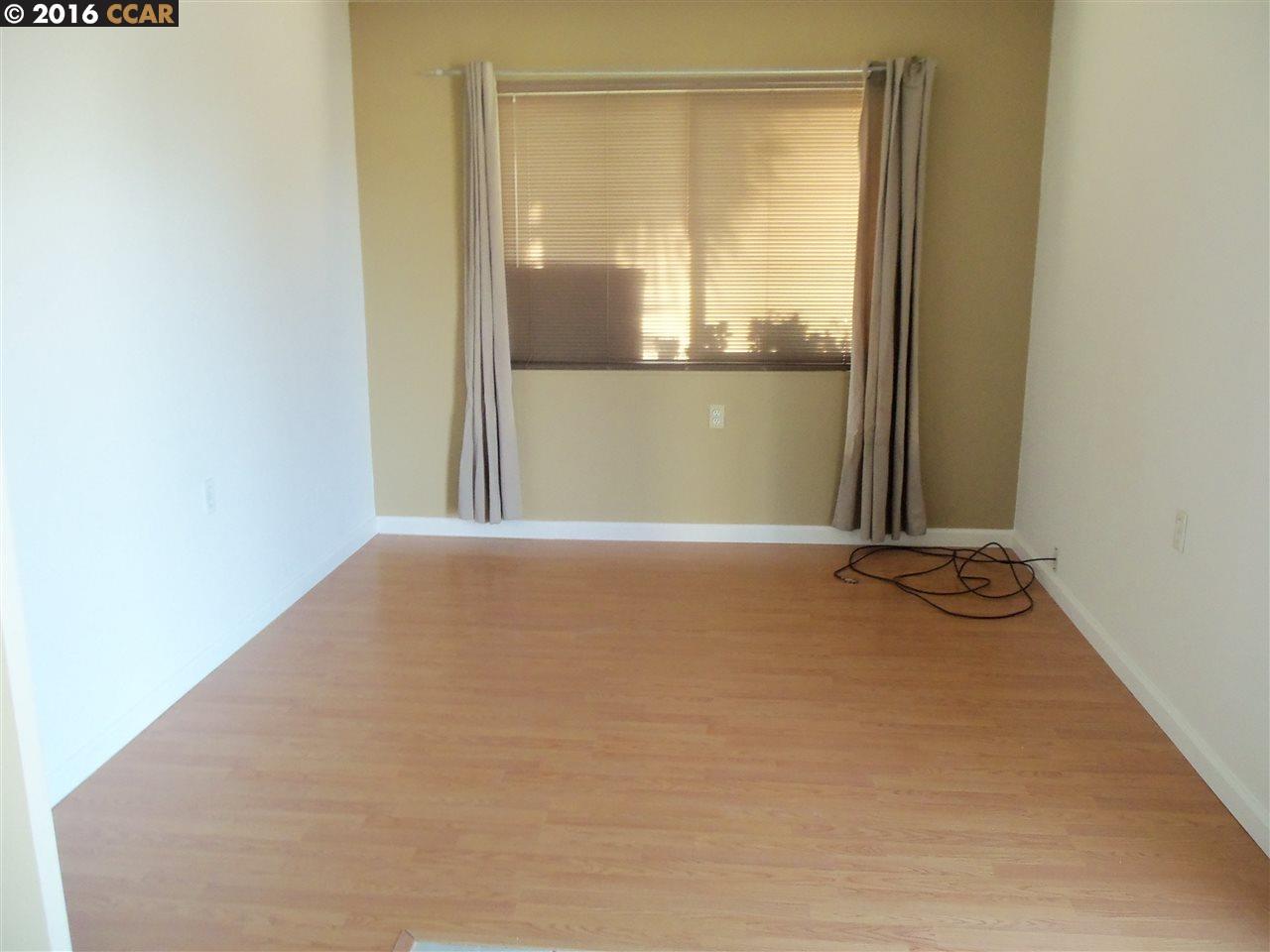2622 20Th St, SAN PABLO, California 94806, ,Comm Ri Multi-units 5+,For Sale,20Th St,40765330