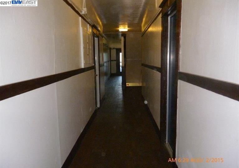 332 E OAK STREET, STOCKTON, California 95202, ,Comm Ri Multi-units 5+,For Sale,E OAK STREET,40767503