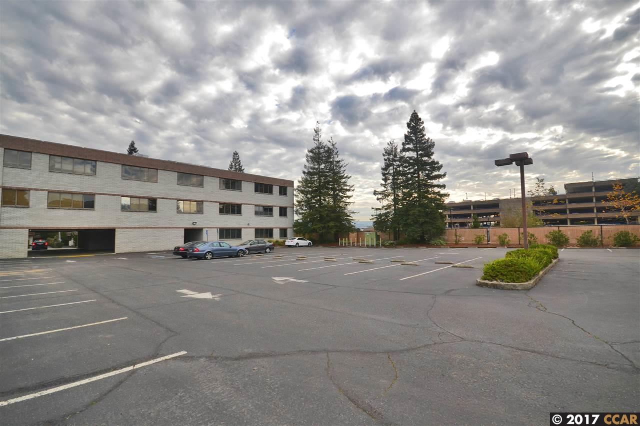 19845 Lake Chabot Rd #102, CASTRO VALLEY, California 94546, ,Comm Industrial For Lease,For Rent,Lake Chabot Rd #102,40941969