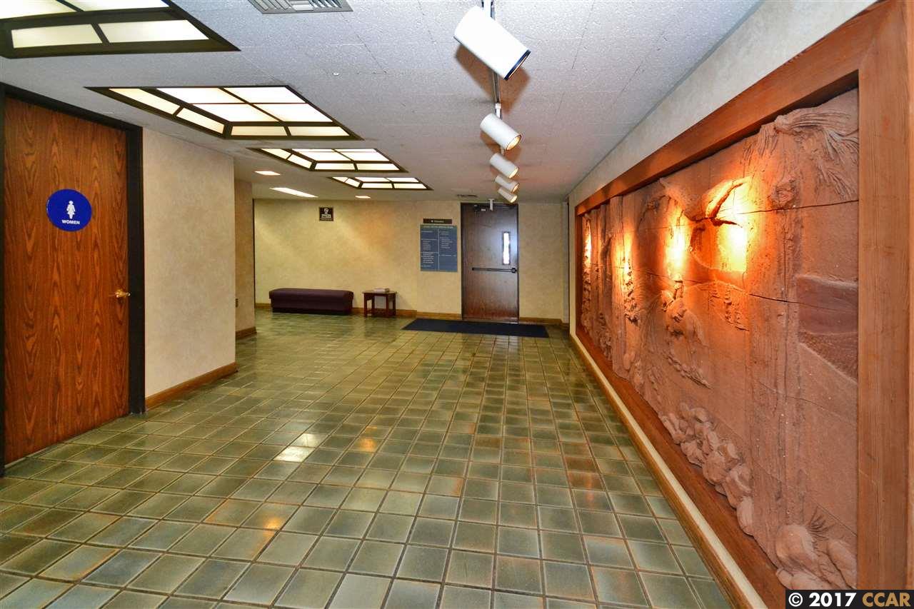 19845 Lake Chabot Rd #102, CASTRO VALLEY, California 94546, ,Comm Industrial For Lease,For Rent,Lake Chabot Rd #102,40941969