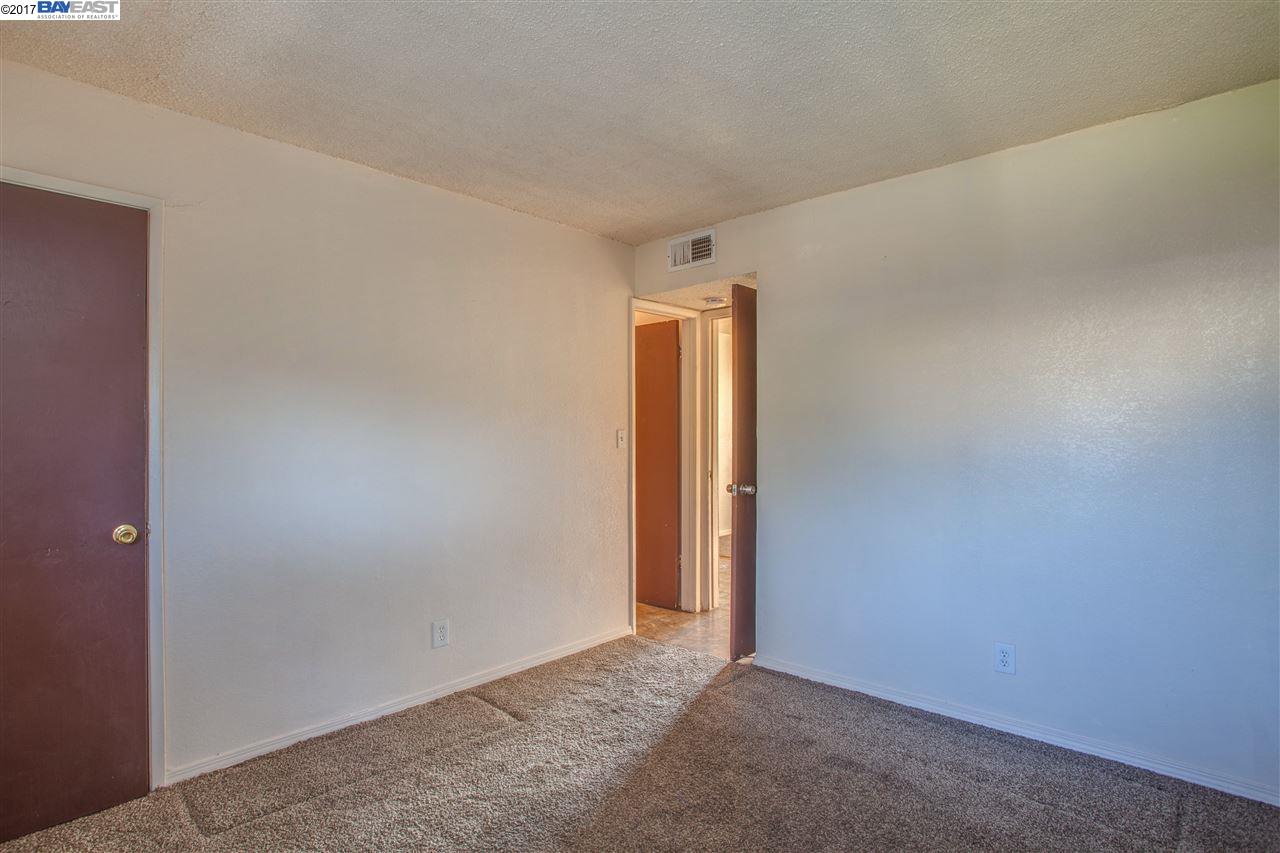 935 Swain Road, STOCKTON, California 95207, ,Comm Ri Multi-units 5+,For Sale,Swain Road,40770975