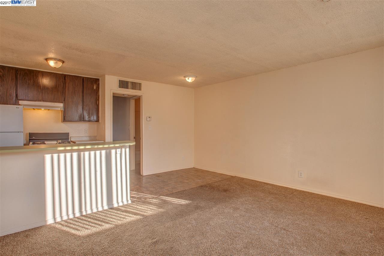 935 Swain Road, STOCKTON, California 95207, ,Comm Ri Multi-units 5+,For Sale,Swain Road,40770975