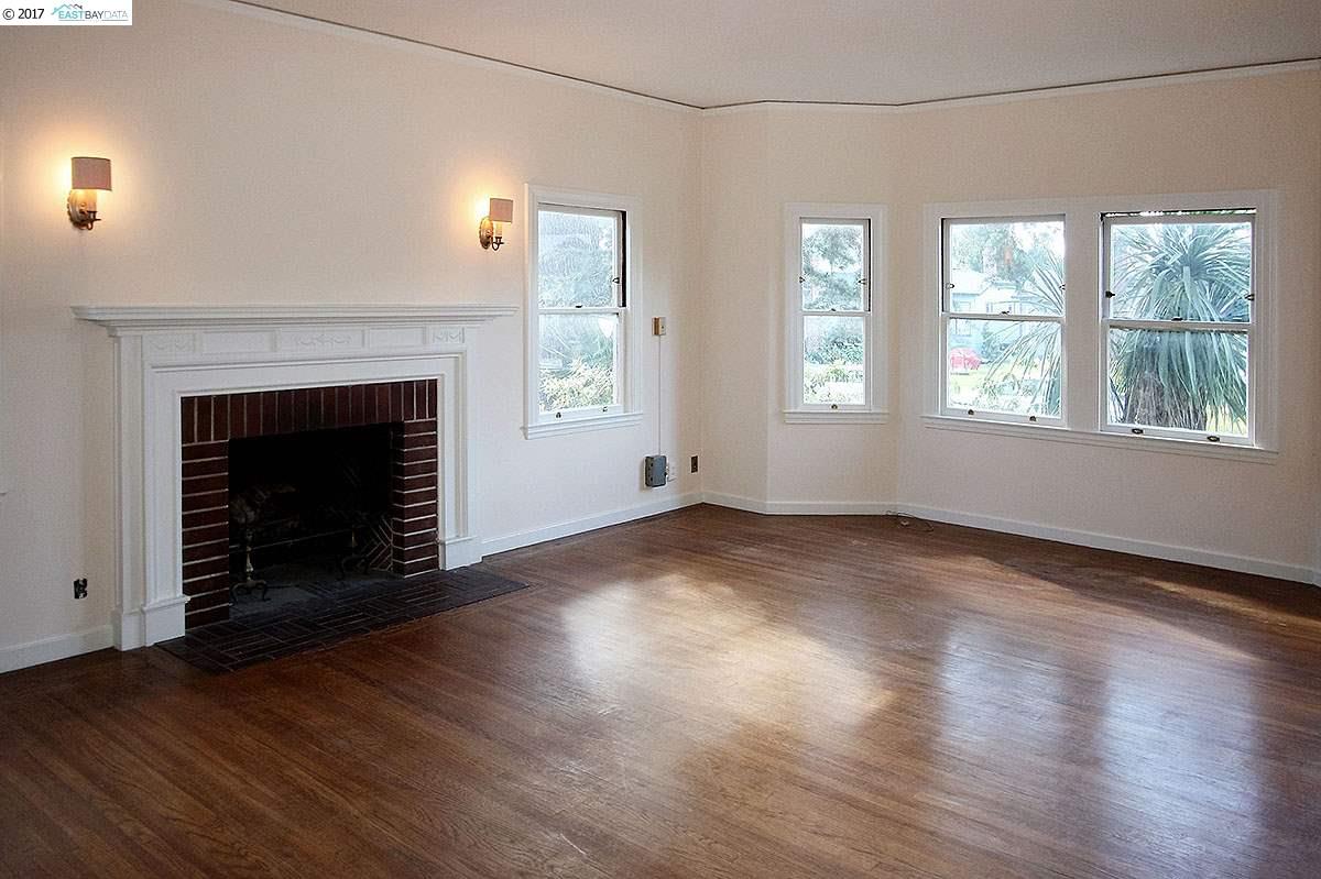 4130 MANILA AVENUE, OAKLAND, California 94609, ,Comm Ri Multi-units 5+,For Sale,MANILA AVENUE,40771026