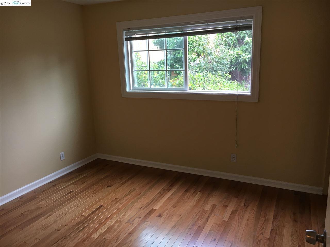 217 Santa Clara, OAKLAND, California 94610, ,Comm Ri Multi-units 5+,For Sale,Santa Clara,40771533