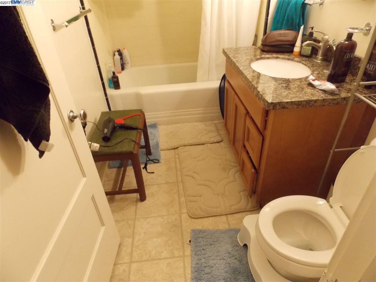 761 Kingston Ave, OAKLAND, California 94611, ,Comm Ri Multi-units 5+,For Sale,Kingston Ave,40773784