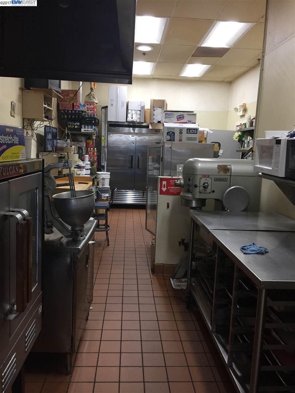 404 Harder Rd, HAYWARD, California 94544, ,Comm Business Opportunity,For Sale,Harder Rd,1002