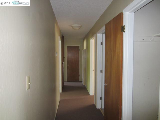 3633 Patterson Ave, OAKLAND, California 94619, ,Comm Ri Multi-units 5+,For Sale,Patterson Ave,40774575