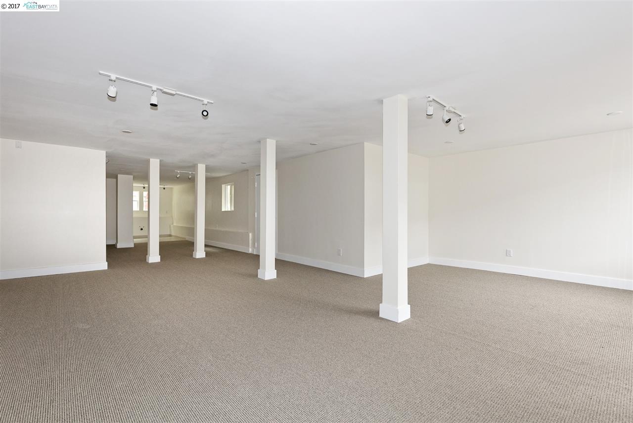 1804 62nd Street, BERKELEY, California 94703, ,Comm Ri Multi-units 5+,For Sale,62nd Street,40774978
