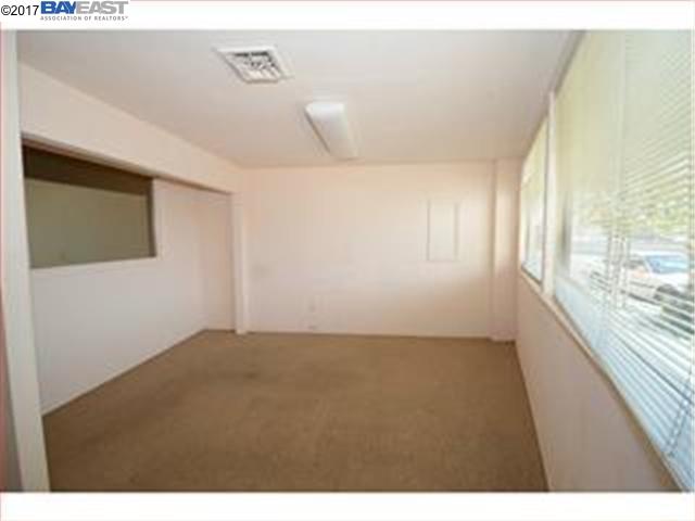 911 Amphlett Blvd, SAN MATEO, California 94401, ,Comm Ri Multi-units 5+,For Sale,Amphlett Blvd,40775017